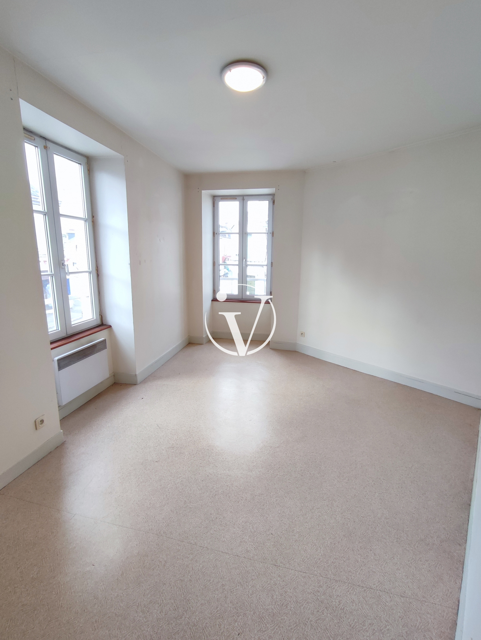 Image_, Appartement, Châteaudun, ref :L60006184